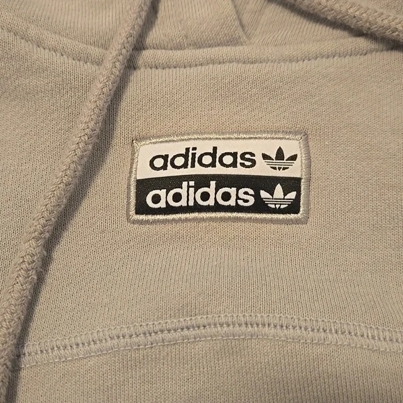 Womens Adidas Lavender Crop Top Hoodie Sweatshirt Size Medium - Picture 2 of 5